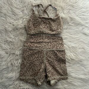 FLEO matching bra/shorts set, crème brûlée, size small